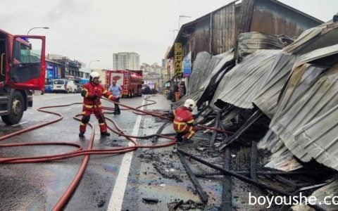 沙登大街大火烧15店　店家甫进年货全烧光损失惨重