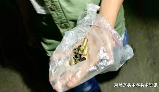 金边男子在街上乱开枪后逃逸，警方在搜捕中！